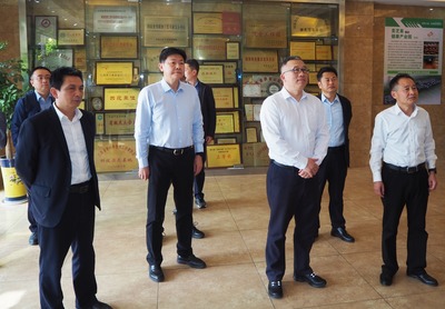 中糧資本副總經理蹇俠一行蒞臨仙客來公司調研，聚焦電子計算機與電子技術信息服務